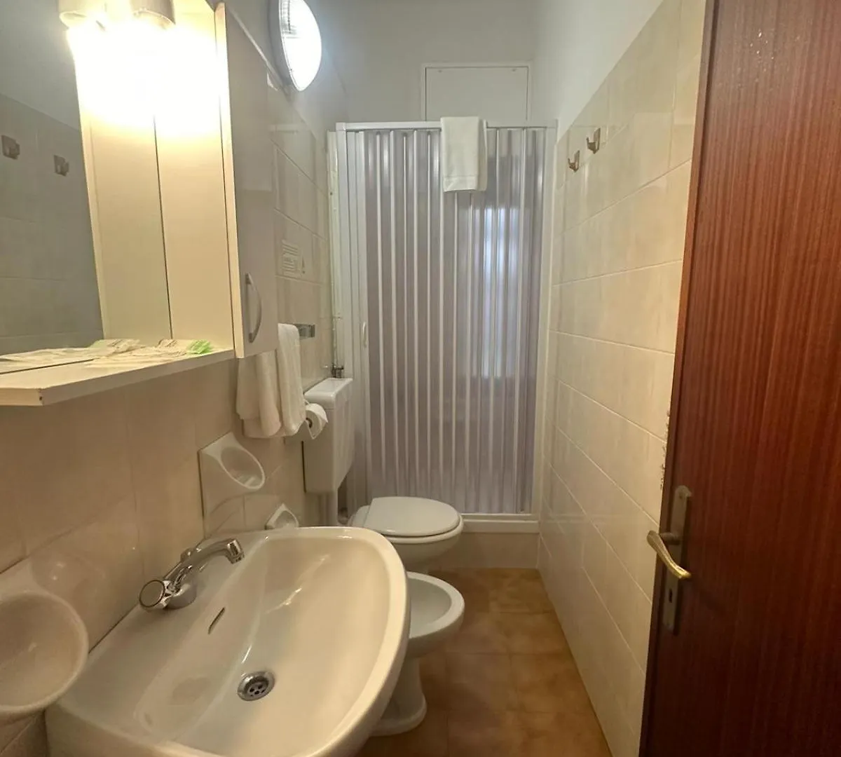Hotel La Pineta Cogoleto 2*,